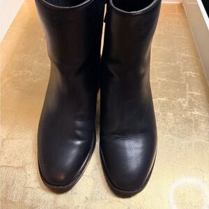 Dolce Vita Delilah Black Ankle Booties